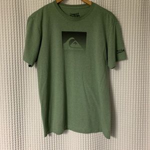 Quicksilver tee